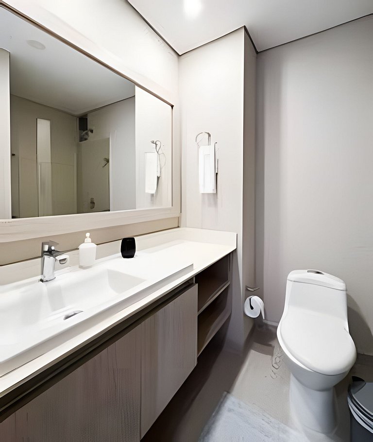 1 Dormitorio junto al mar. Jacuzzi Privado