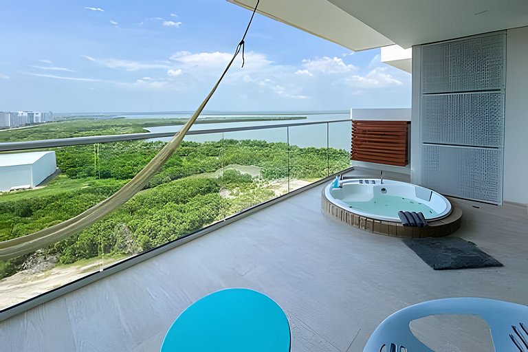 1 Quarto com jacuzzi privativo. Vista para o mar e para a la
