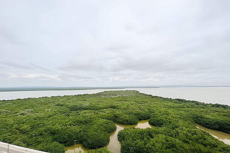1 quarto com saída direta para a praia de Morros