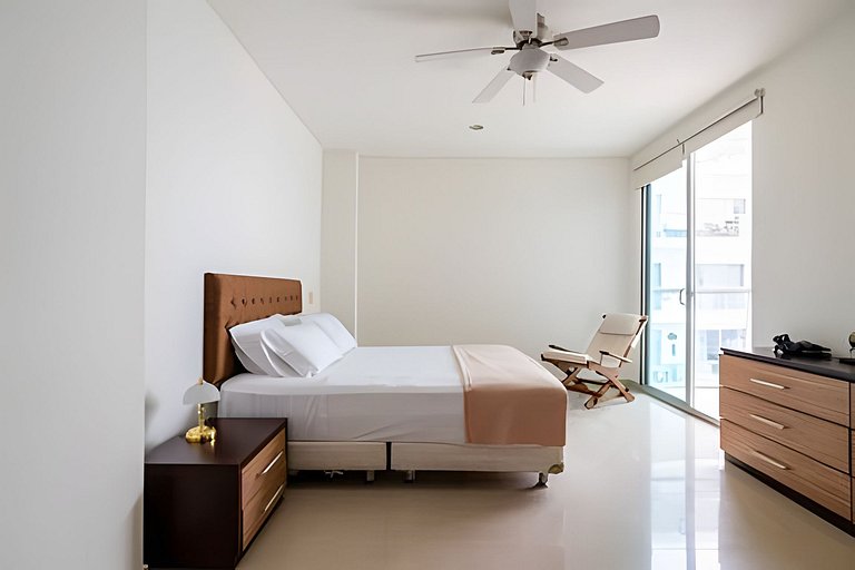 Apartamento de 1 dormitório nos Morros com vista para o mar