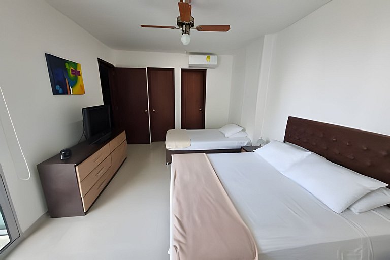 Apartamento de 1 dormitório nos Morros com vista para o mar