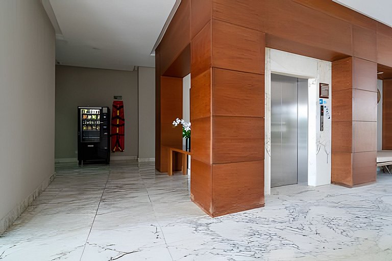 Apartamento de 1 dormitório nos Morros com vista para o mar