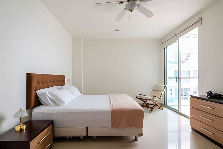 Apartamento de 1 dormitório nos Morros com vista para o mar