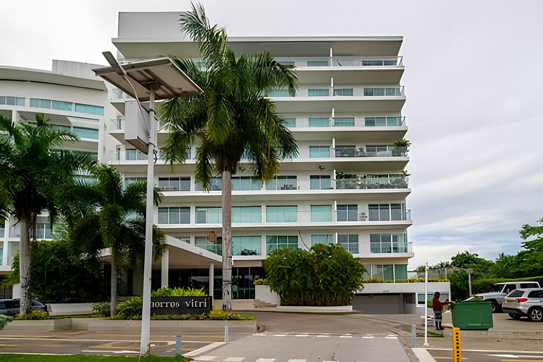 Apartamento de 1 dormitório nos Morros com vista para o mar