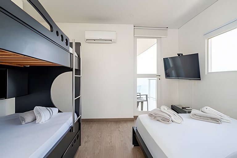 2 quartos com vista para o mar, piscina e spa