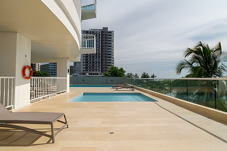 2 quartos com vista para o mar, piscina e spa