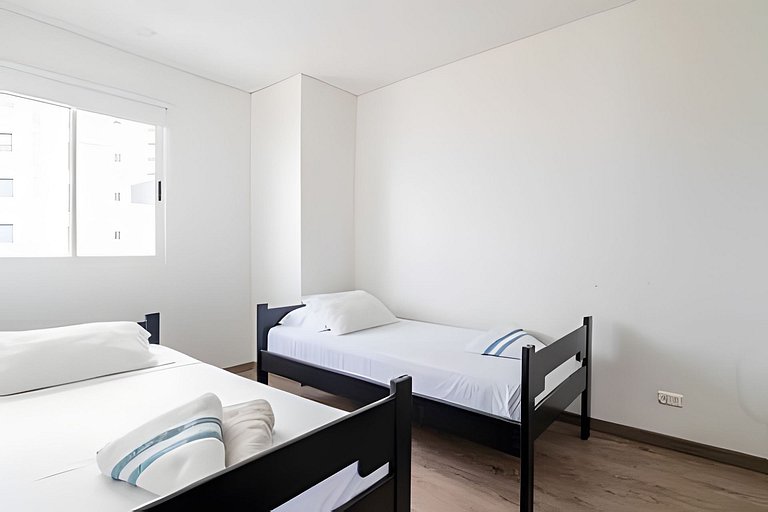 2 quartos com vista para o mar, piscina e spa