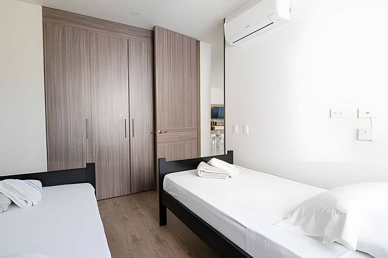 2 quartos com vista para o mar, piscina e spa