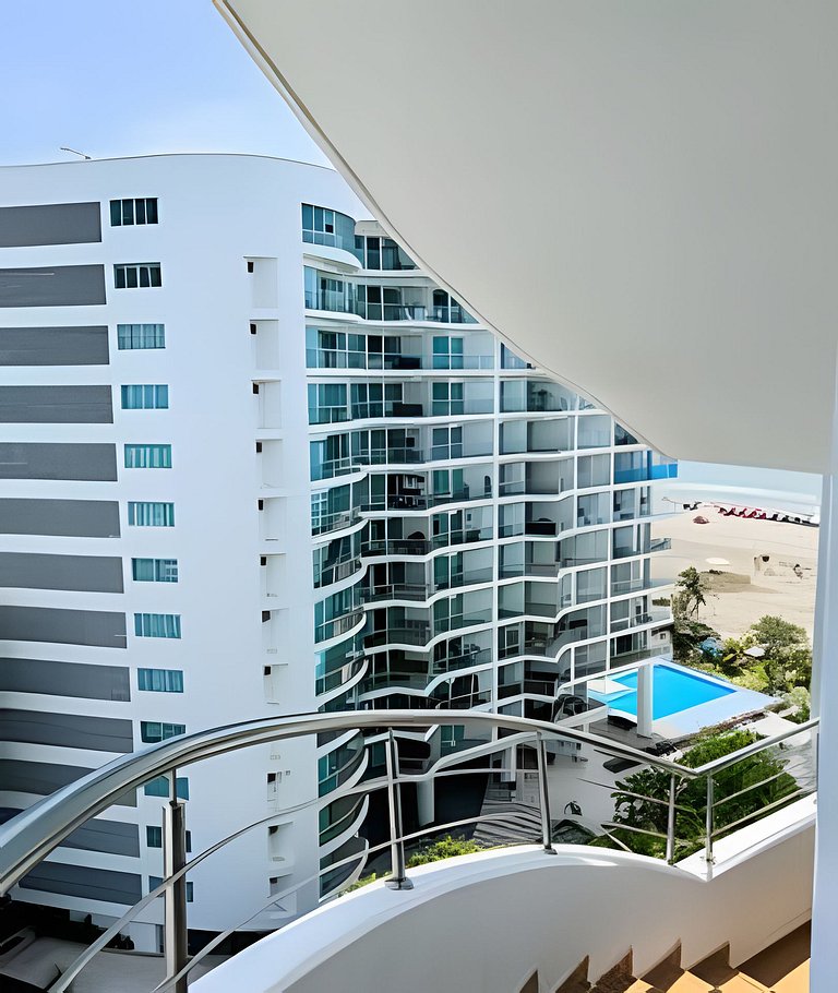3 quartos mais 1 adicional com acesso direto à praia de Morr