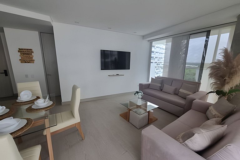 2 Bedroom Apartment. Jacuzzi and Sea View