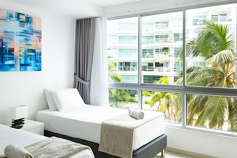 Apartamento de 2 quartos no Morros com saída para a praia