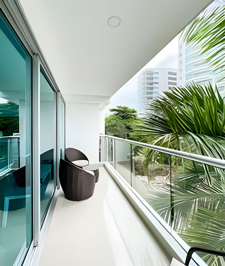 Apartamento de 2 quartos no Morros com saída para a praia