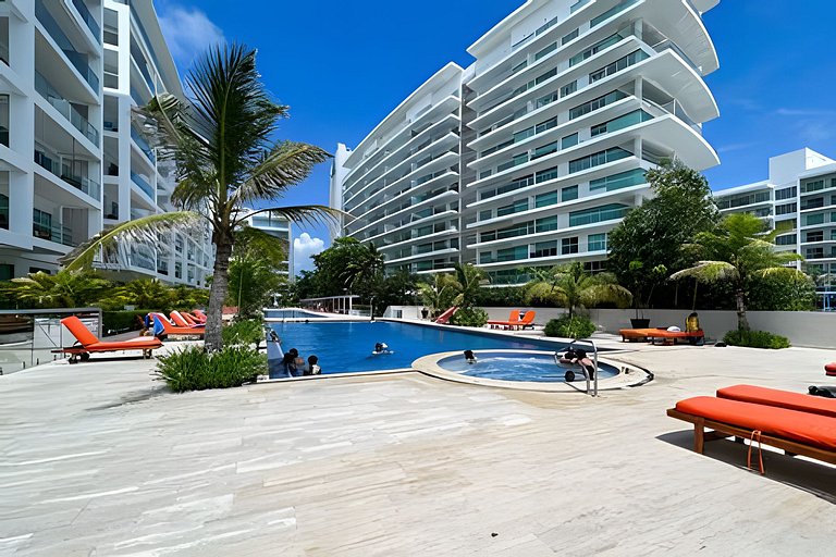 1 dormitório e terraço Morros. Vista para o mar