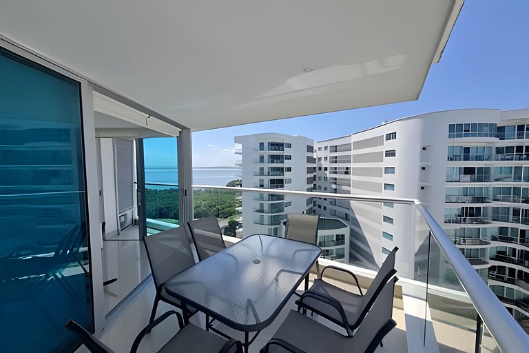 Apartamento com 2 quartos nos Morros, vista para o mar