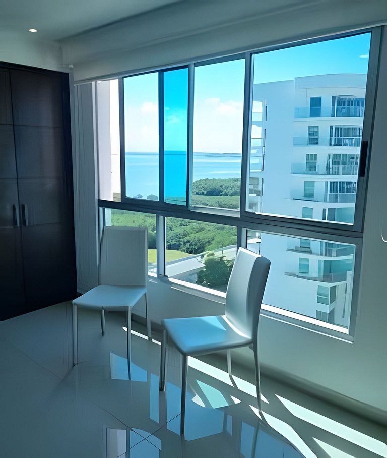 Apartamento com 2 quartos nos Morros, vista para o mar