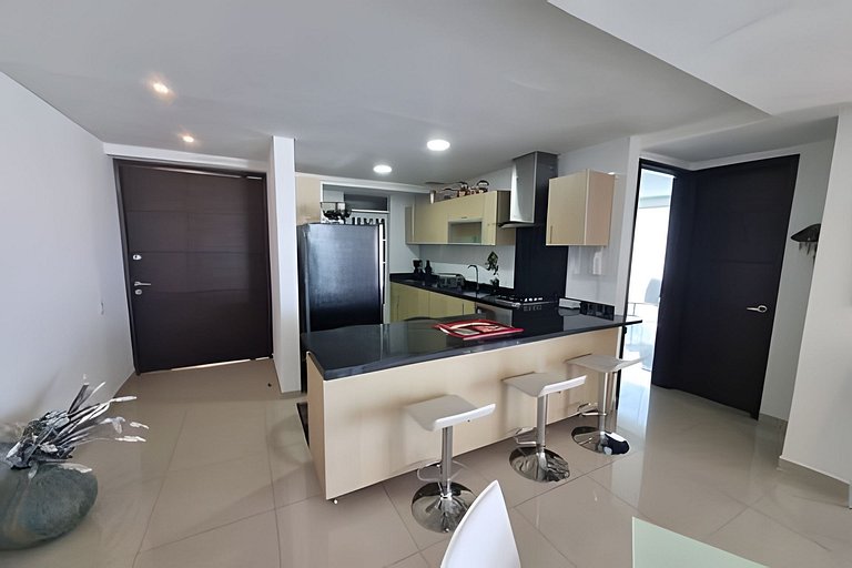Apartamento com 2 quartos nos Morros, vista para o mar