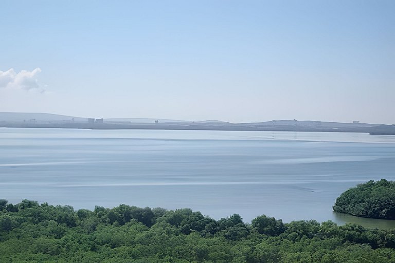 Apartamento com 2 quartos nos Morros, vista para o mar