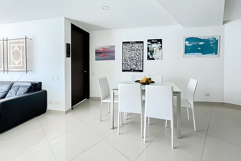 Apartamento com 2 quartos nos Morros, vista para o mar