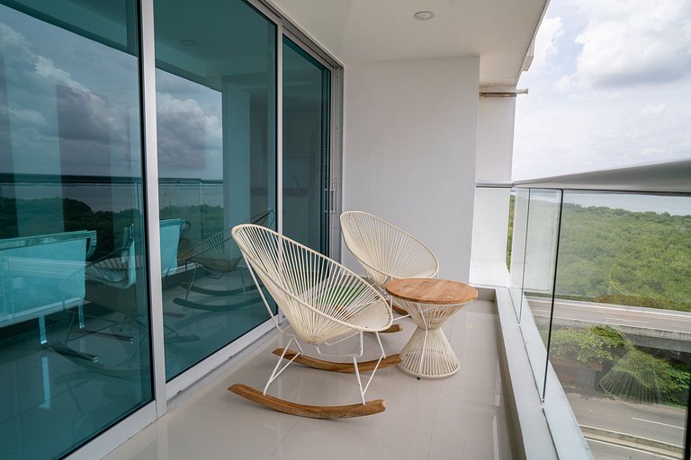Apartamento de 1 quarto em Morros. Vista para o mar e acesso