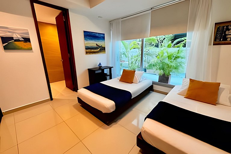 3 Bedrooms Morros. Terrace and beach exit
