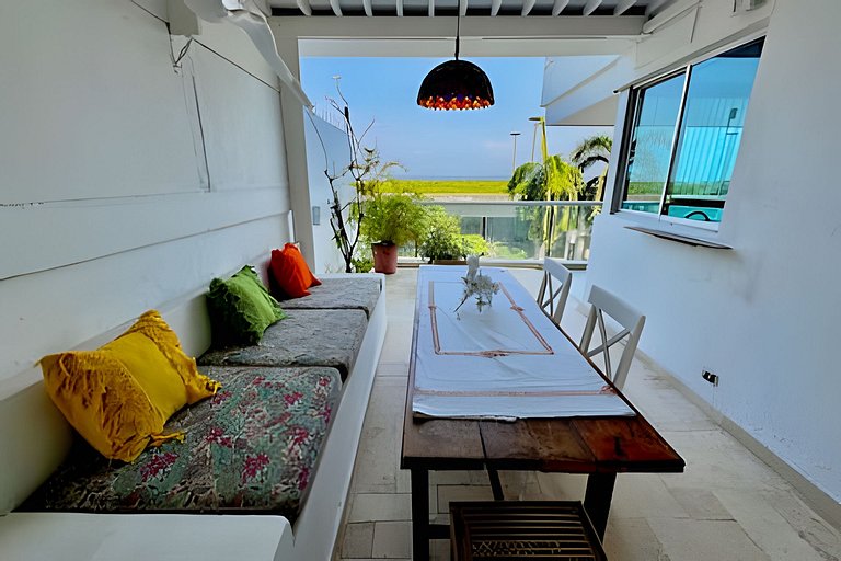 3 Bedrooms Morros. Terrace and beach exit