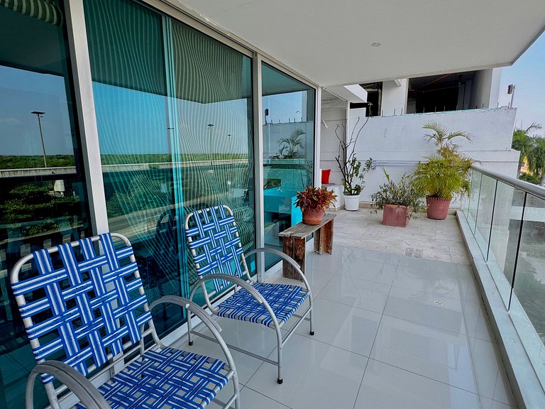 3 Bedrooms Morros. Terrace and beach exit