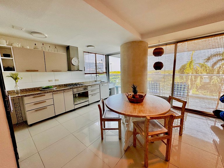 3 Bedrooms Morros. Terrace and beach exit