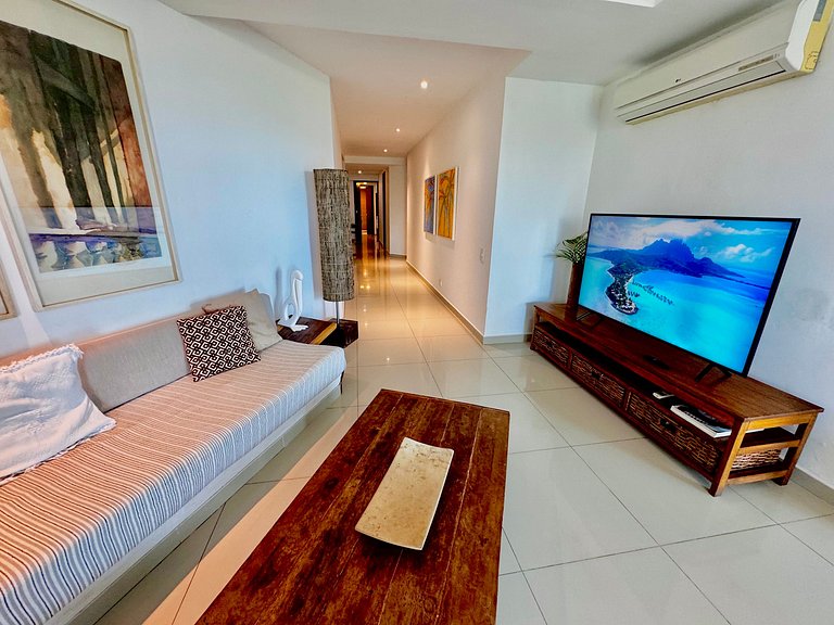 3 Bedrooms Morros. Terrace and beach exit