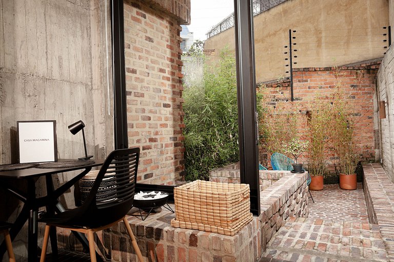 Loft moderno com terraço e cozinha. Centro de Bogotá