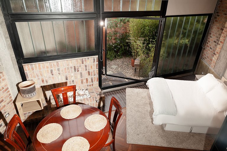 Moderno loft com terraço e cozinha. Centro de Bogotá
