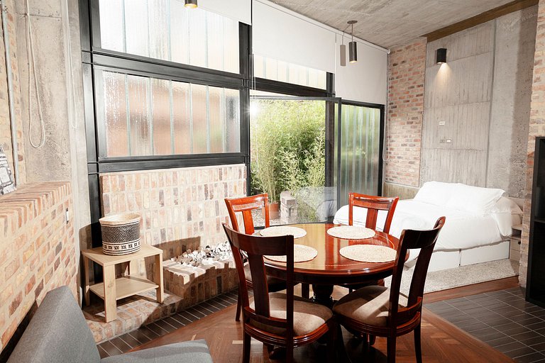 Moderno loft com terraço e cozinha. Centro de Bogotá