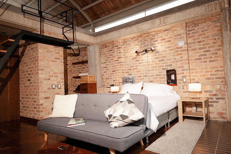 Penthouse with terrace and kitchen. Bogota Center