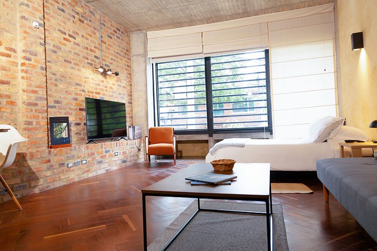 Modern Loft, exterior and kitchen. Bogota Center