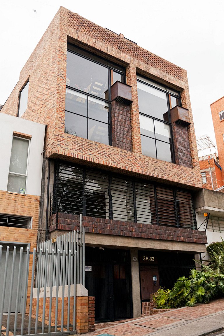 Moderno loft com terraço e cozinha. Centro de Bogotá
