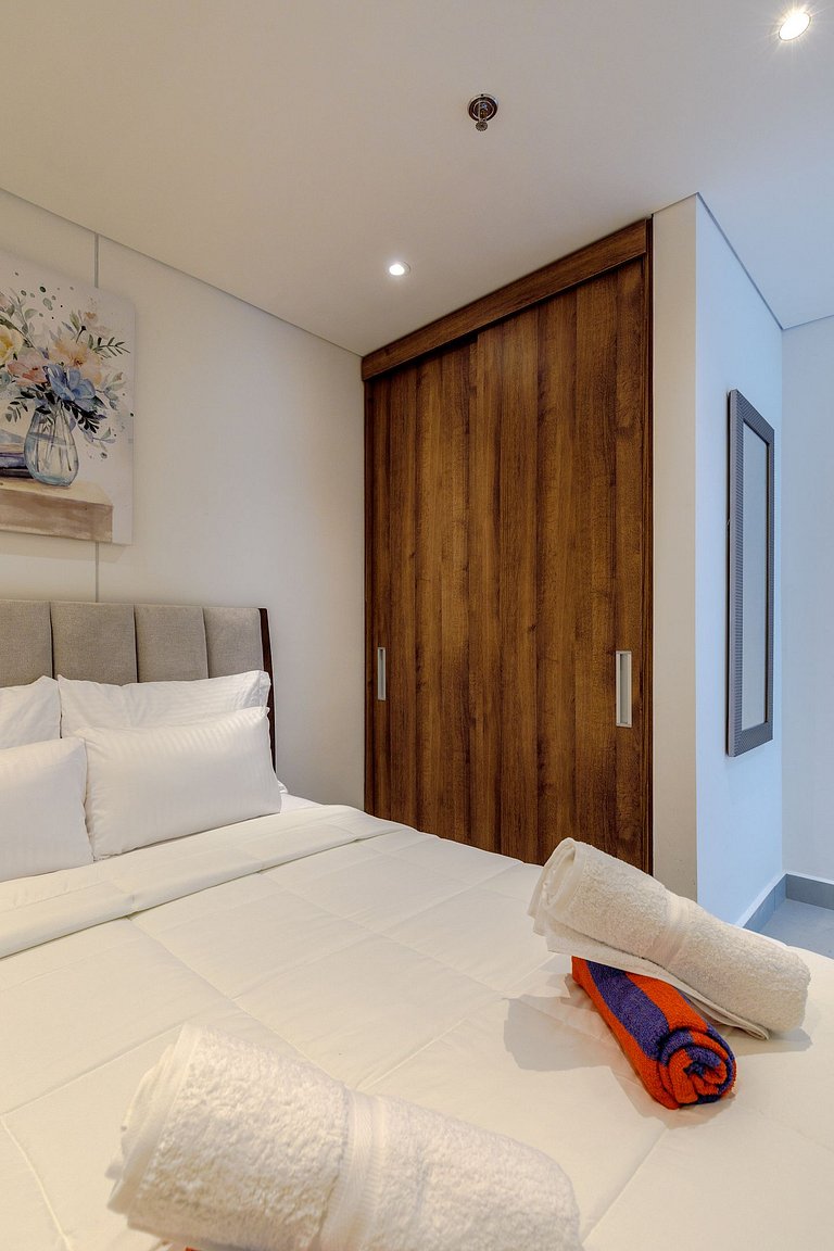 Incredible apartment. Amber Roca