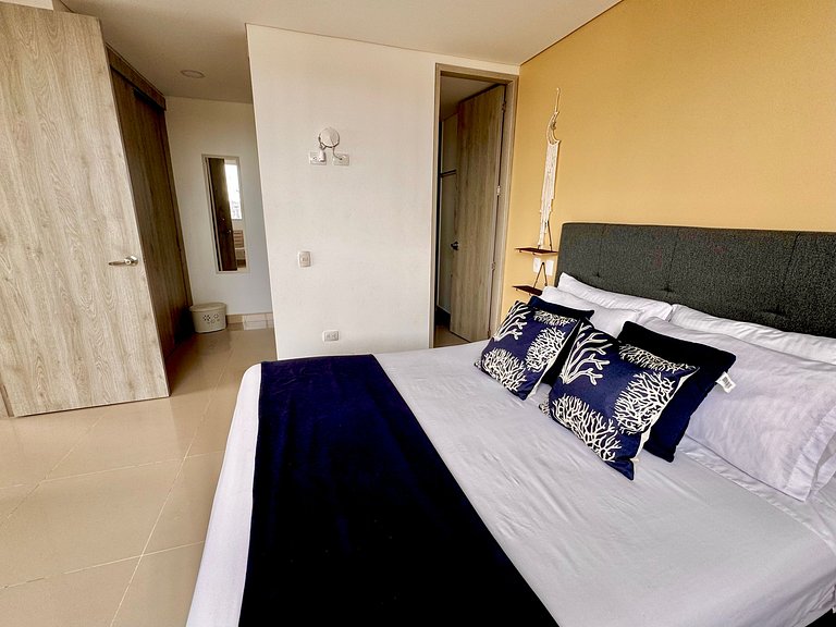 Apartamento com 3 quartos na Zona Norte. Vista para o mar