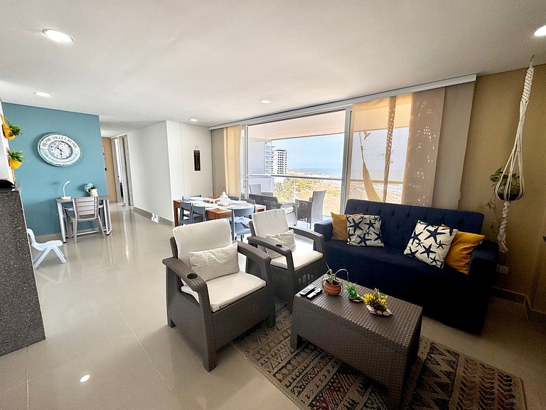 Apartamento com 3 quartos na Zona Norte. Vista para o mar