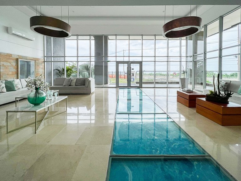 Apartamento com 3 quartos na Zona Norte. Vista para o mar