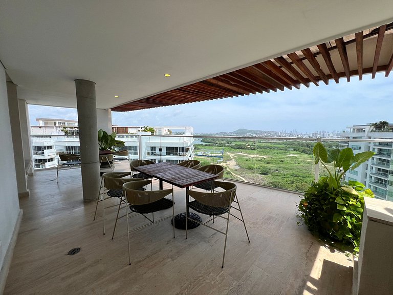 2 Dormitorios junto al mar. Jacuzzi Privado
