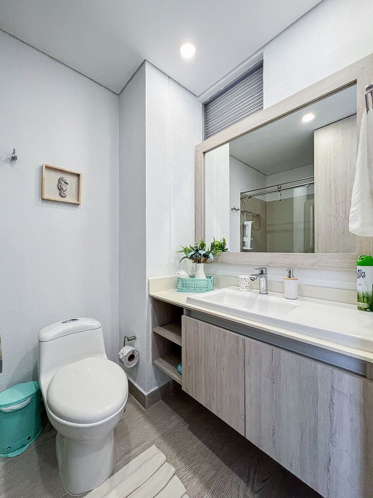 Apartamento 2 Dormitorios. Jacuzzi y Vista Mar
