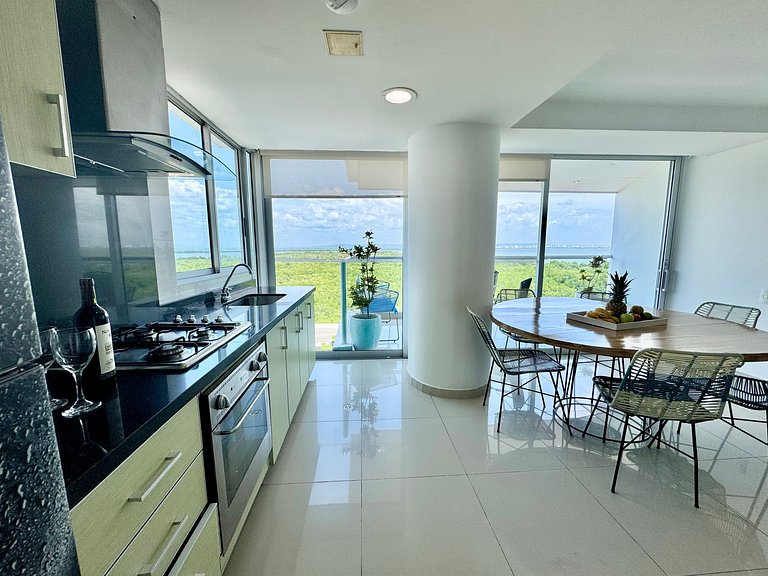 3+1 bedrooms Morros. Beach views and access