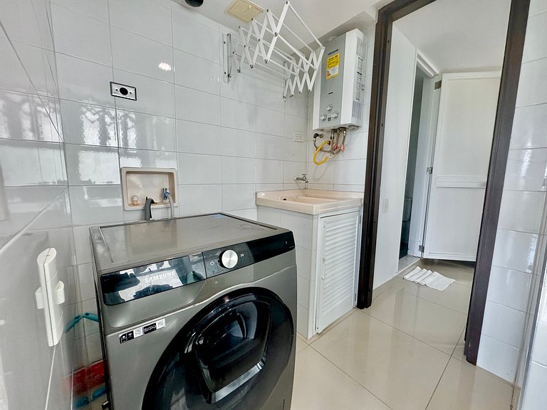 3+1 bedrooms Morros. Beach views and access
