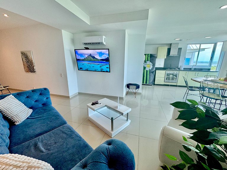 3+1 bedrooms Morros. Beach views and access