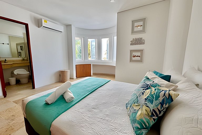 3 Bedrooms Open Sea. Morros