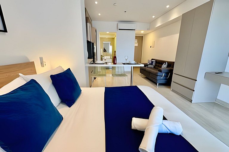 Loft Vistas Mar. Crespo Piscina