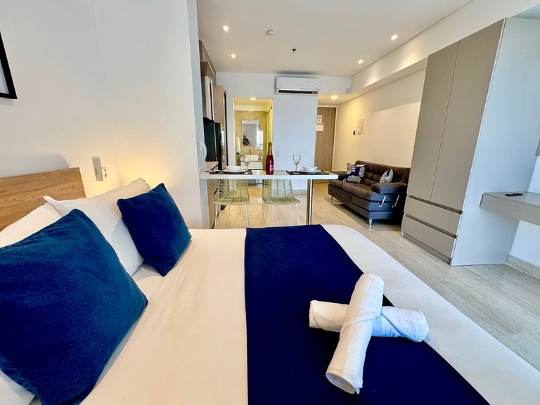 Loft com vista para o mar. Crespo com piscina