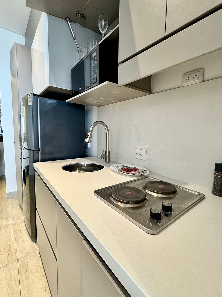 Loft com vista para o mar, espaçoso, com piscina e jacuzzi