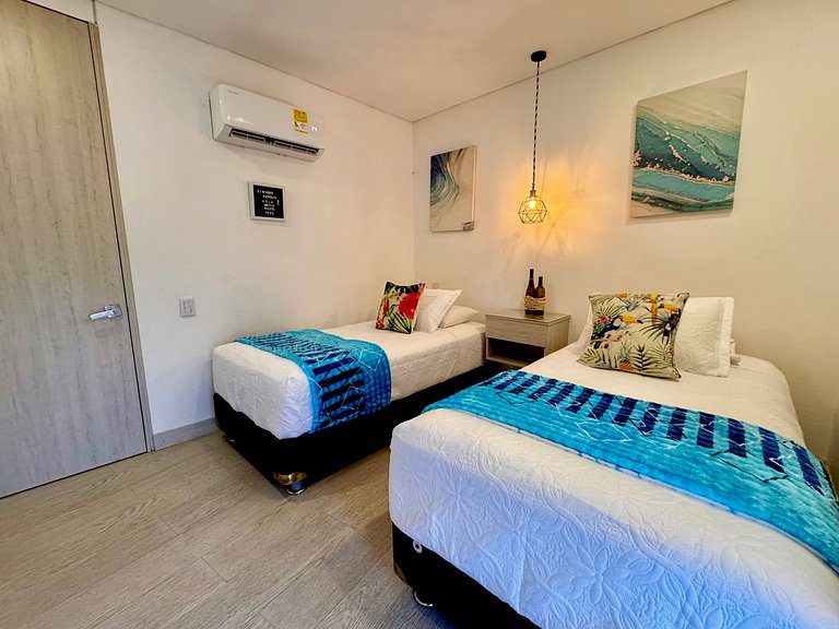 Apartamento 2 Dormitorios. Jacuzzi y Vista Mar