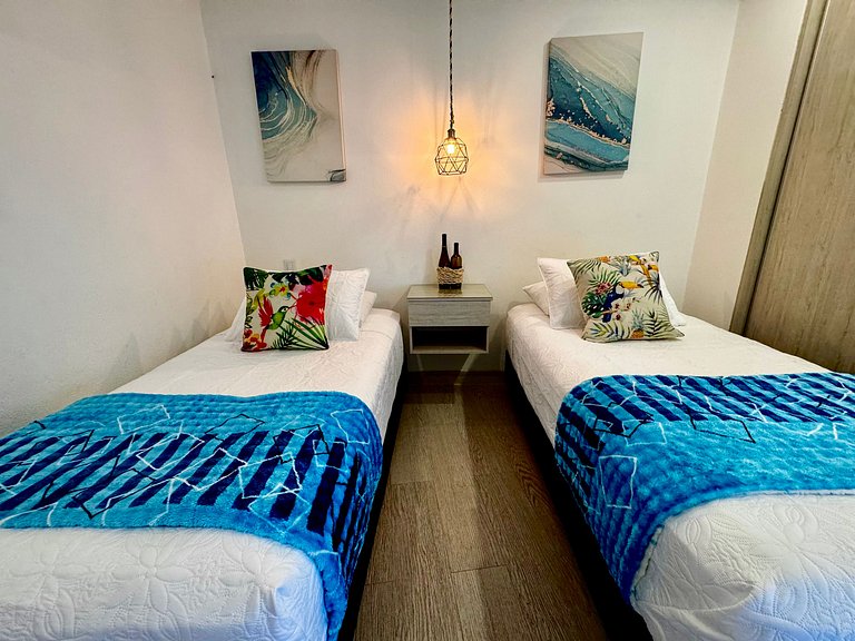 Apartamento 2 Dormitorios. Jacuzzi y Vista Mar