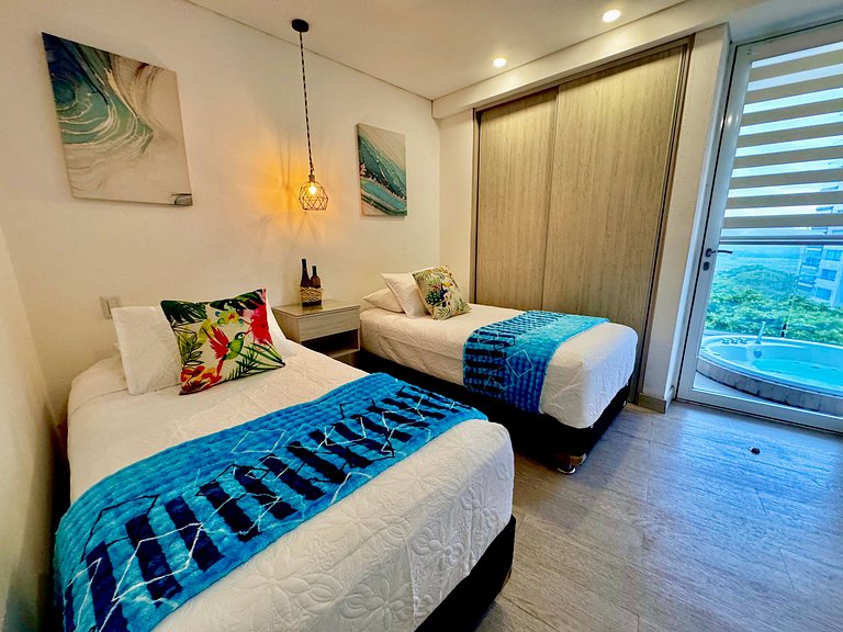 Apartamento 2 Dormitorios. Jacuzzi y Vista Mar